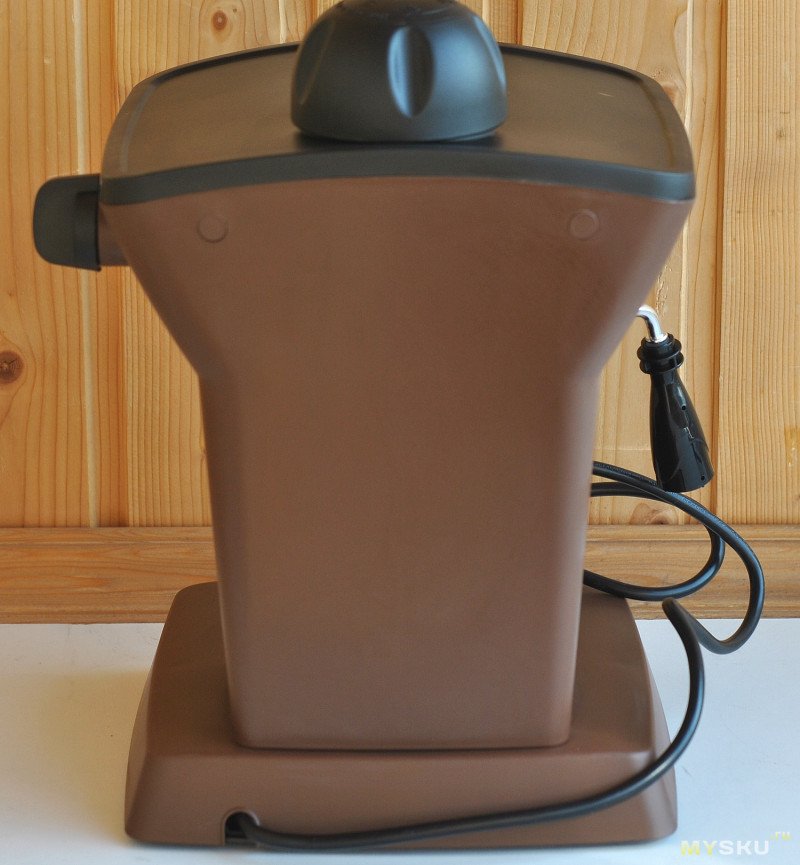Рожковая кофеварка Hyundai HEM-2311
