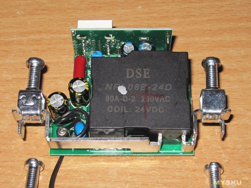 Реле напряжения ZUBR-D2-63 от DS Electronics