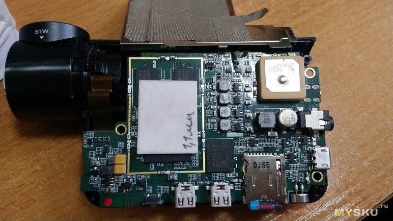 Небольшой ремонт и предостережение от покупки видеорегистратора Thinkware Q800 PRO