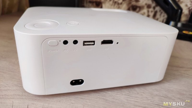 Проектор Xiaomi Wanbo X1 Wi-Fi. Как это устроено?