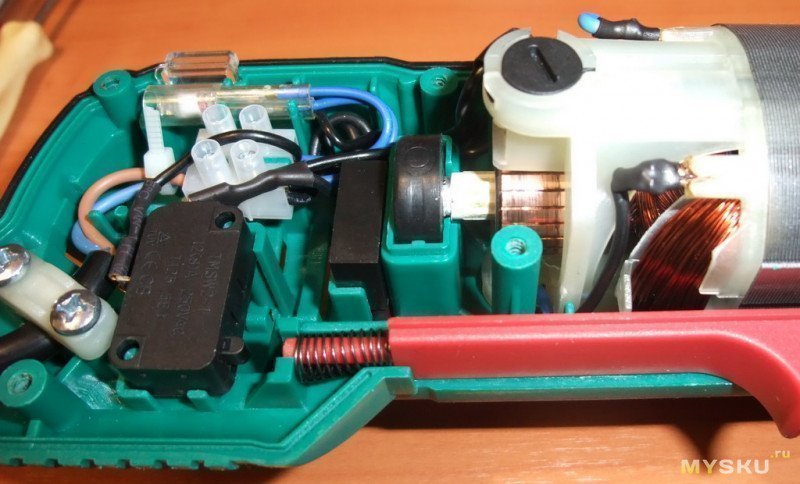 Мини-пила: характеристики маленьких электропил. Правила выбора небольшой электрической пилы. Советы по эксплуатации компактных моделей
